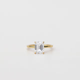 emerald cut diamond solitaire engagement ring