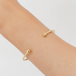 Torque Bangle gold