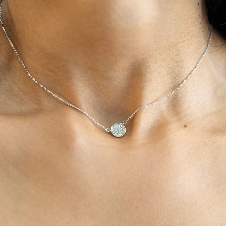 Cluster pendant necklace