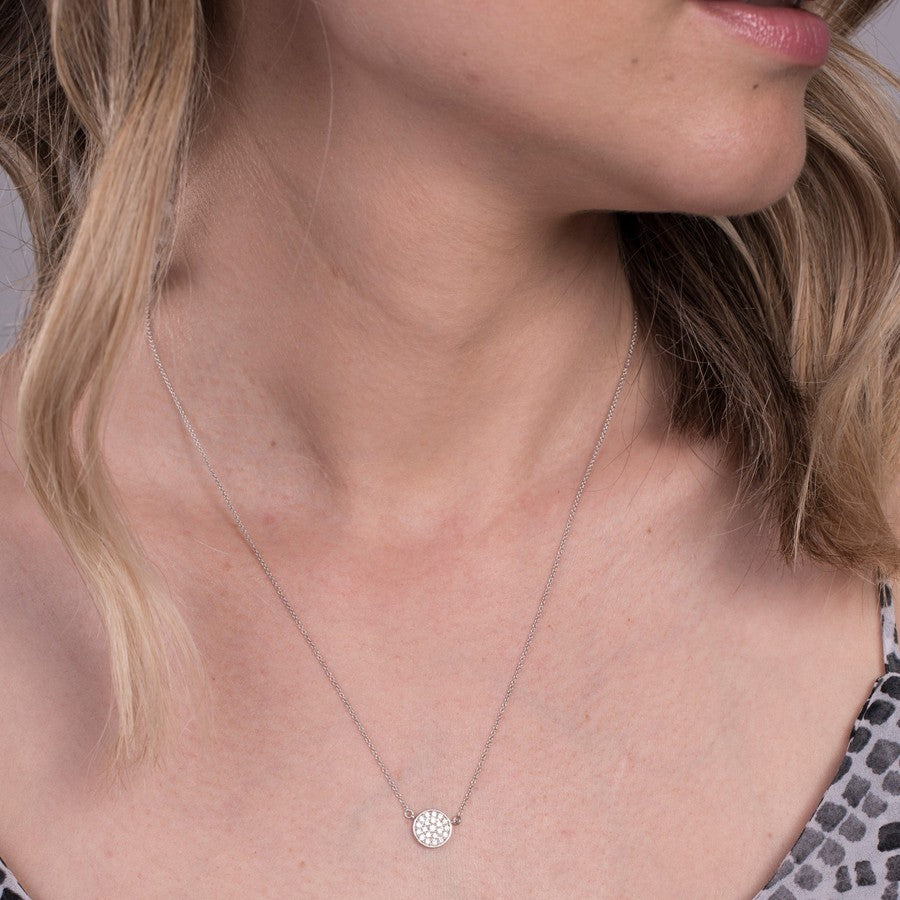 9ct white gold cluster pendant - fine jewellery