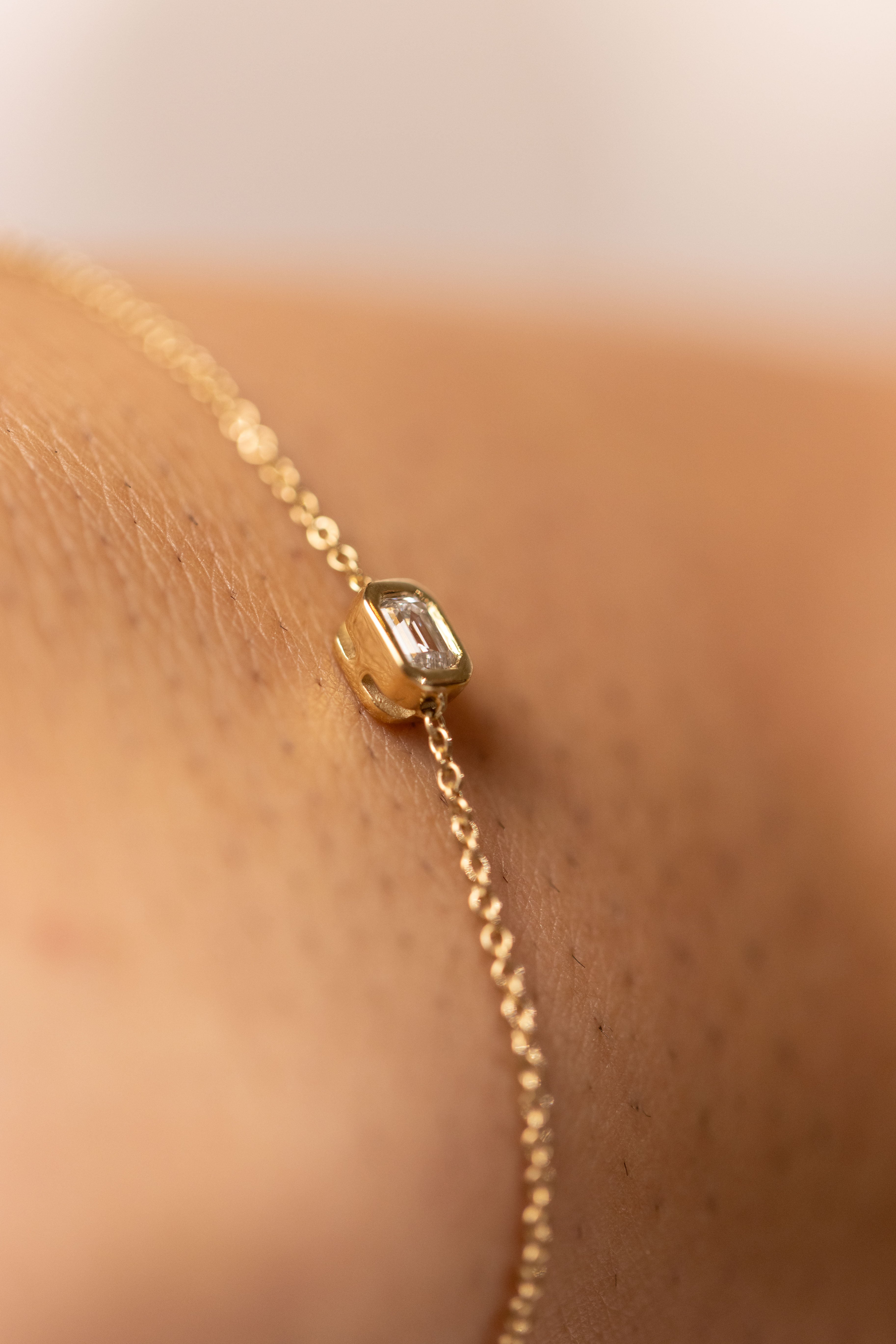 emerald pendent bracelet