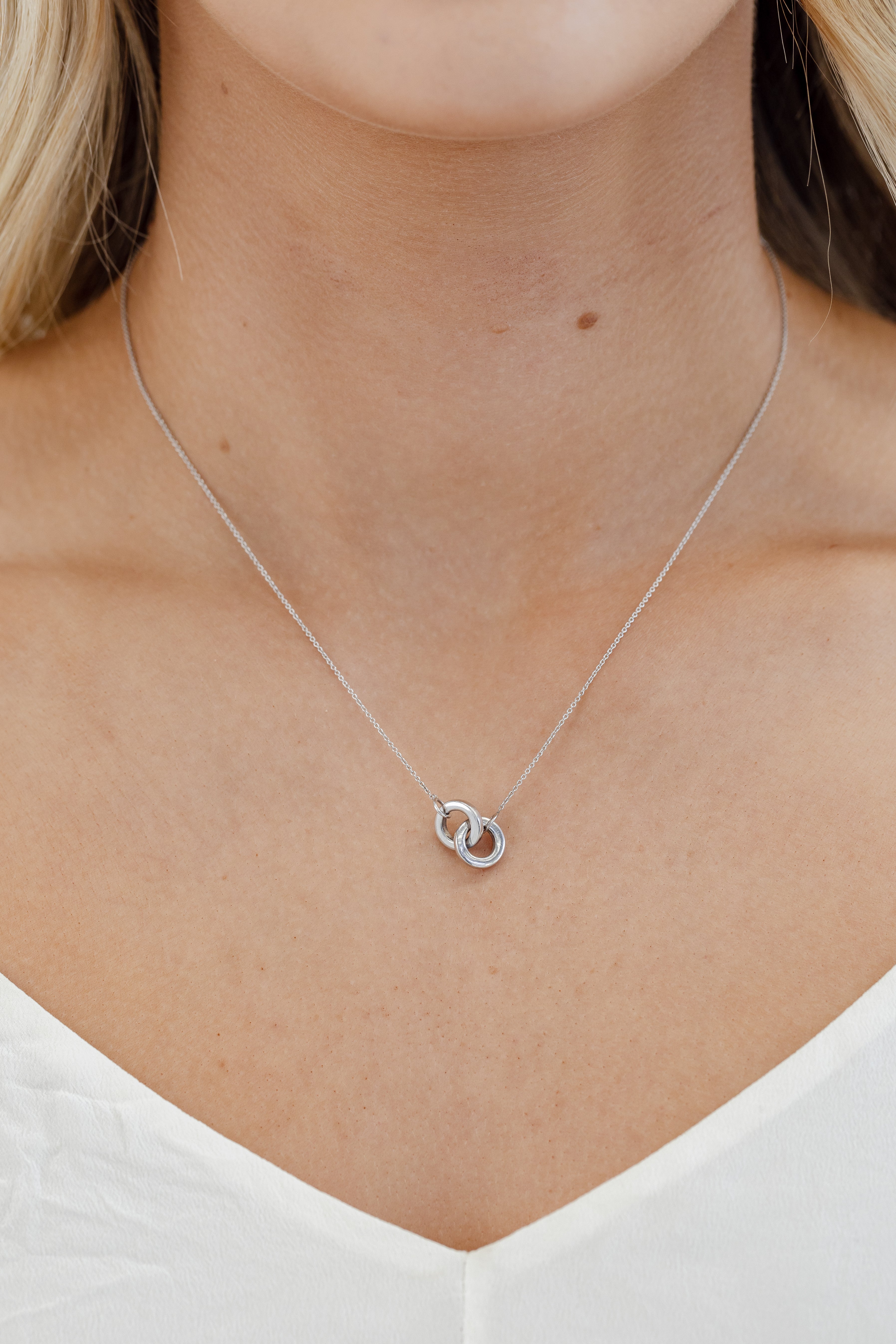 interlocking ring necklace