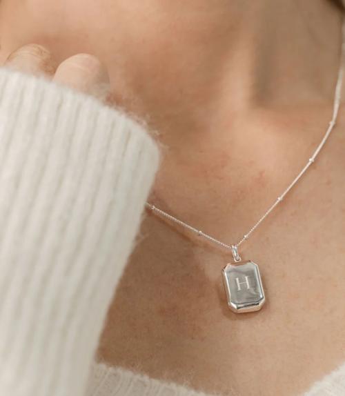 Mothers Day silver hexagonal locket bead chain necklace.