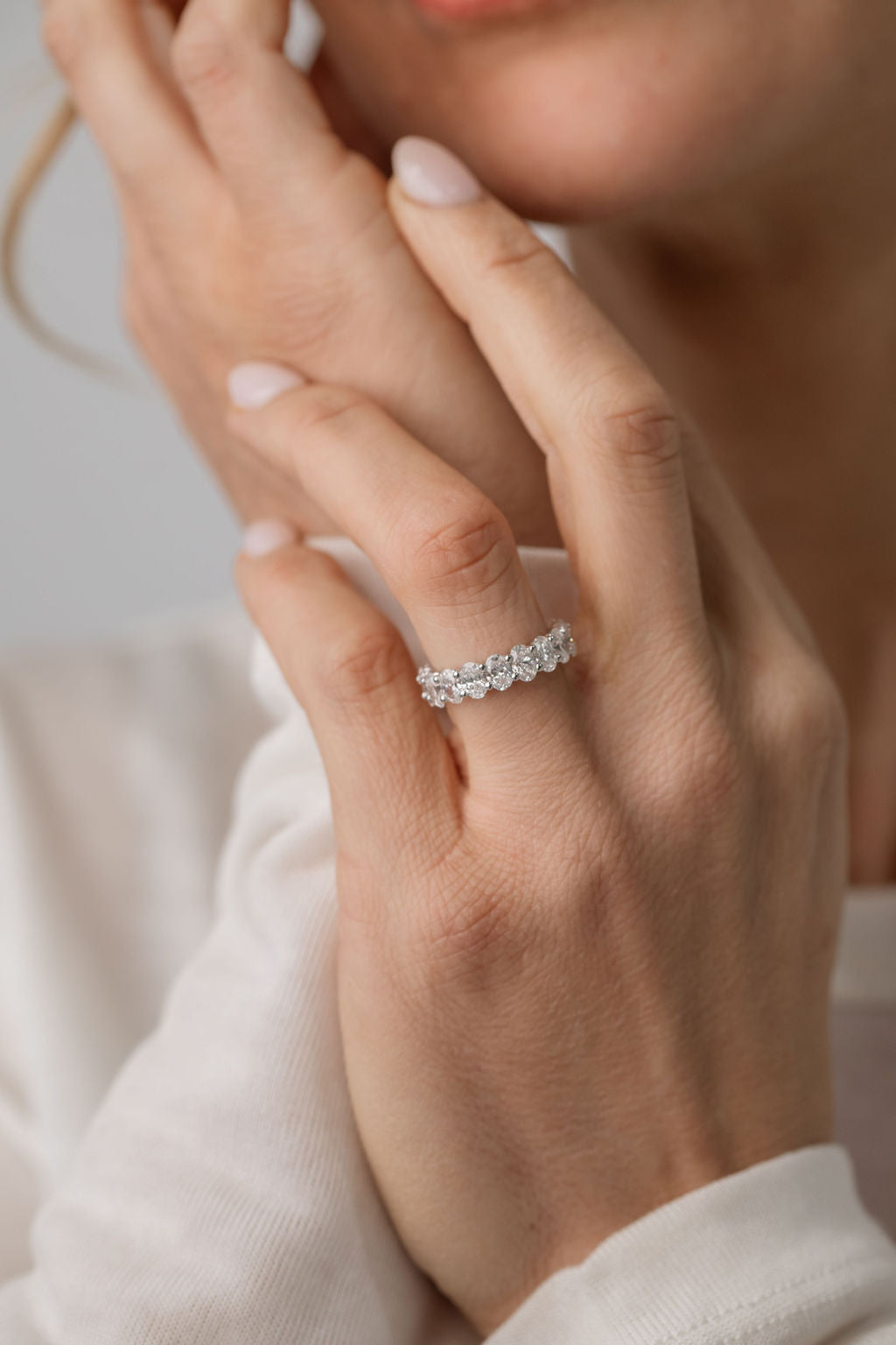oval cut diamond eternity ring