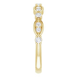 yellow gold diamond wedding ring