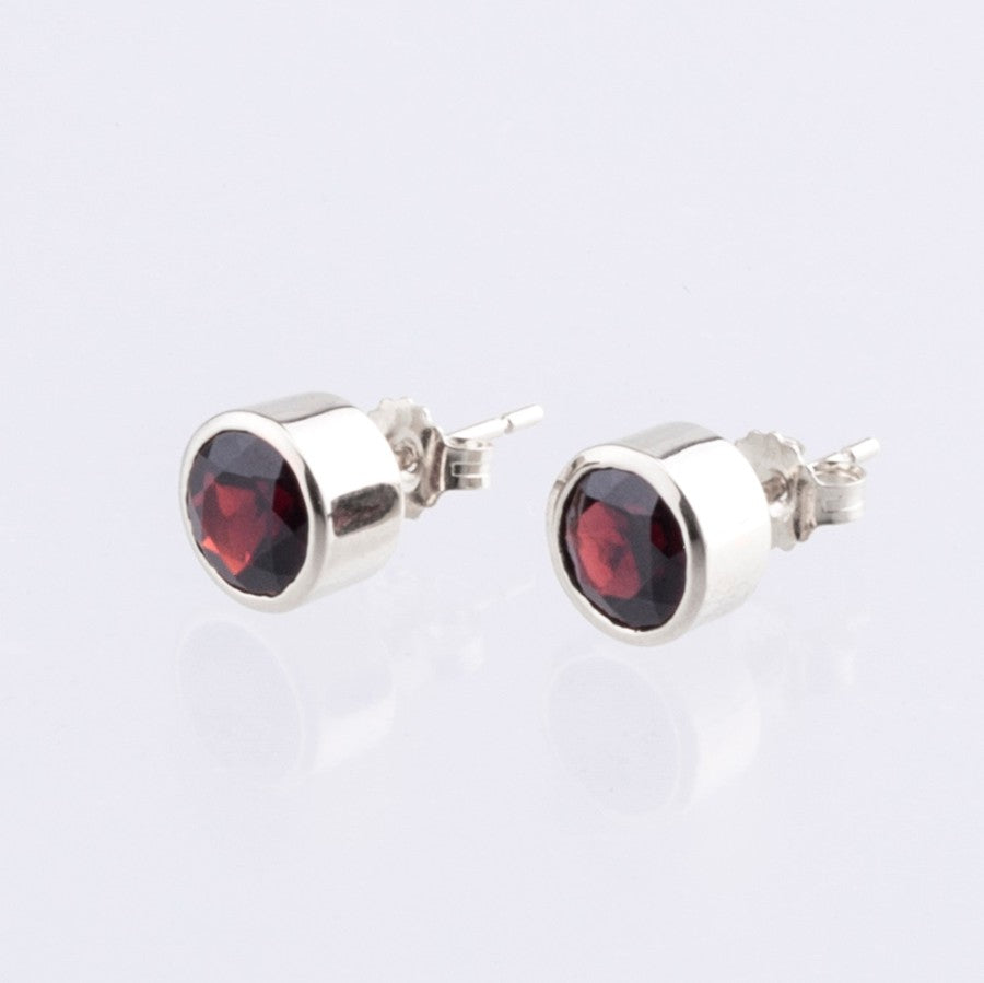 9kt White Gold Bezel set Garnet Earrings