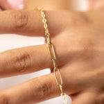 Bold links on chain bracelet