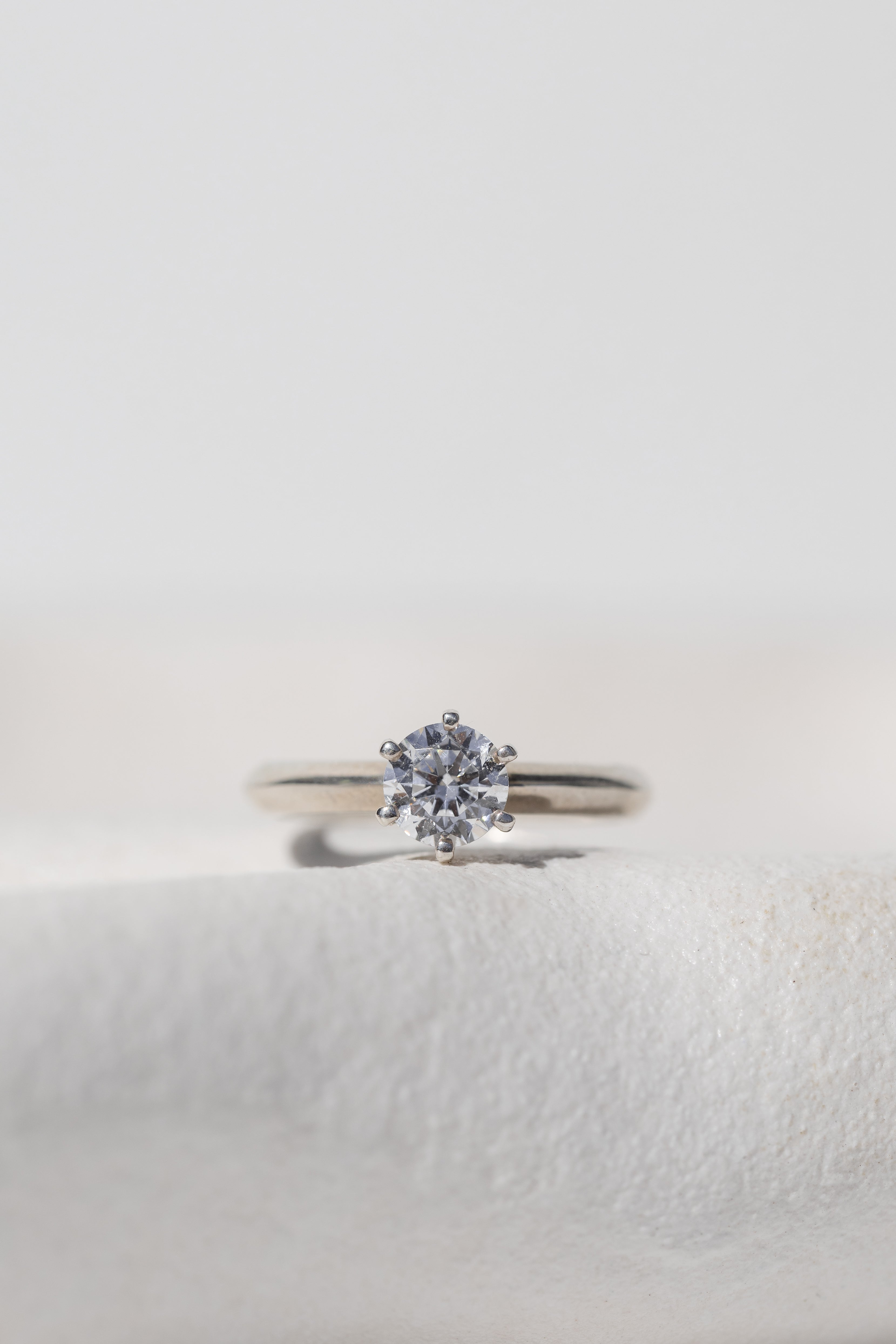 CLASSIC KNIFE EDGE SOLITAIRE ENGAGEMENT RING