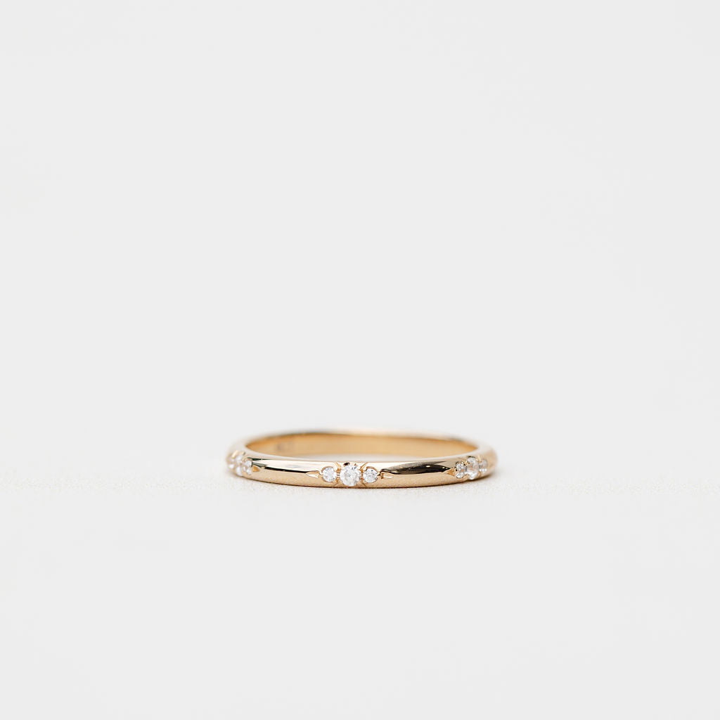 Diamond etched wedding ring 