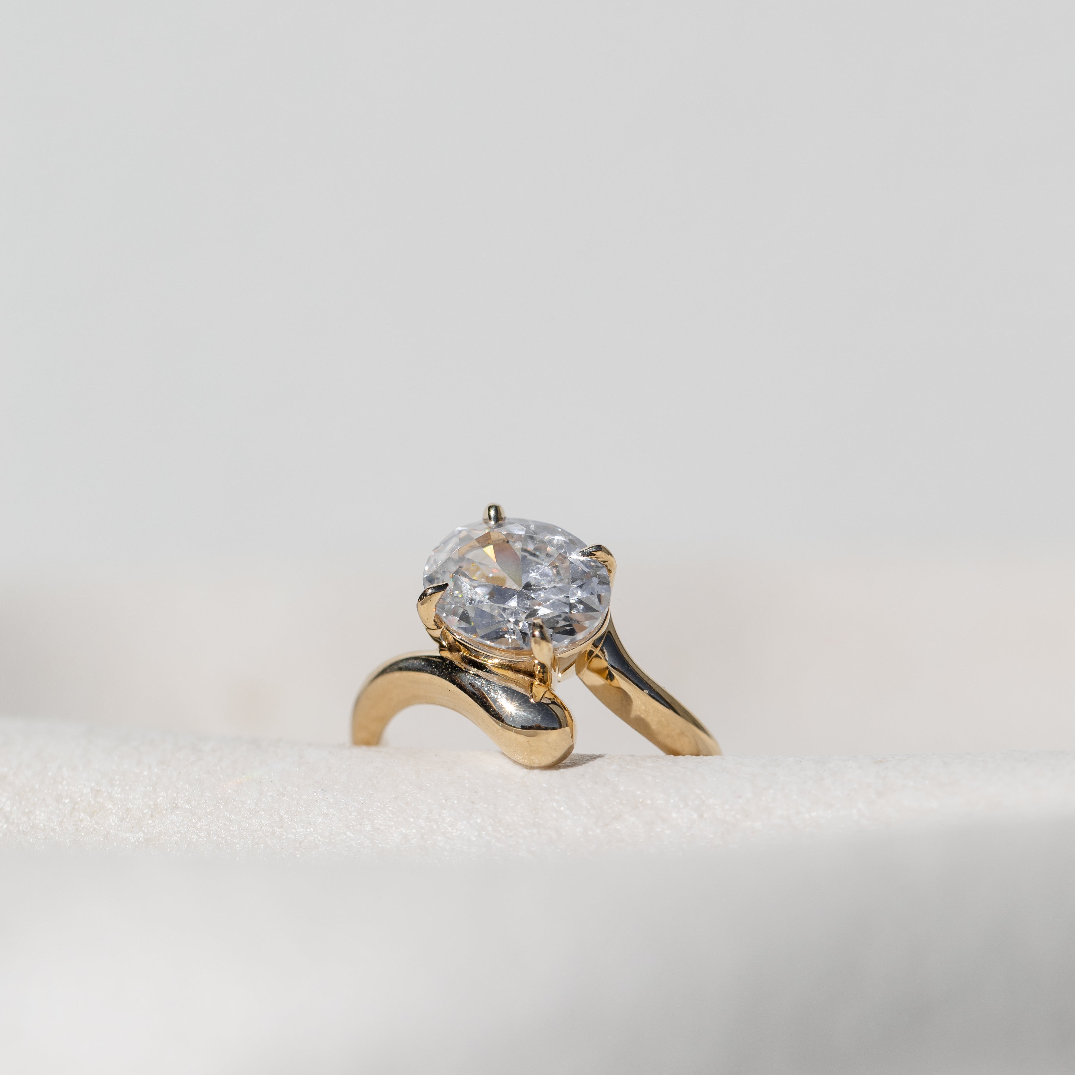 Floating Rings Silver Minnie - Floating Oval Solitaire Engagement Ring – Harry & Co Jewellery