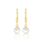 Freshwater pearl earrings in 9kt Gold