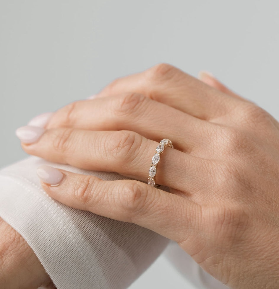 Marquise Cut Diamond Wedding Ring in yellow gold
