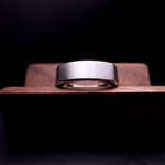 Mens signet flat top ring 