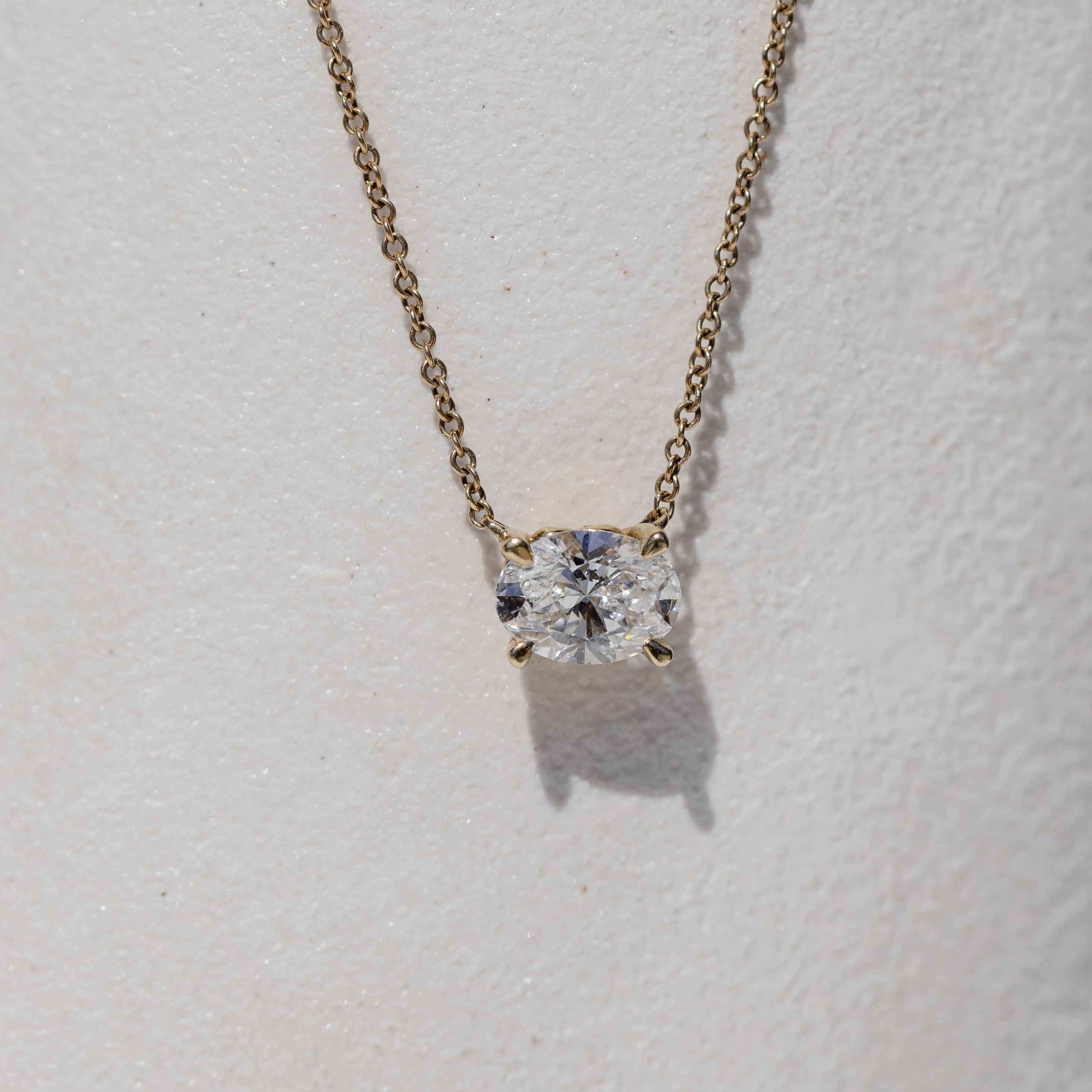 Oval Cut Diamond Pendant Necklace  gold