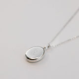 Oval locket necklace silver 