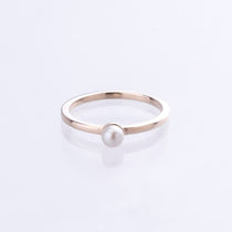 Pearl stacking ring 9kt yellow gold 