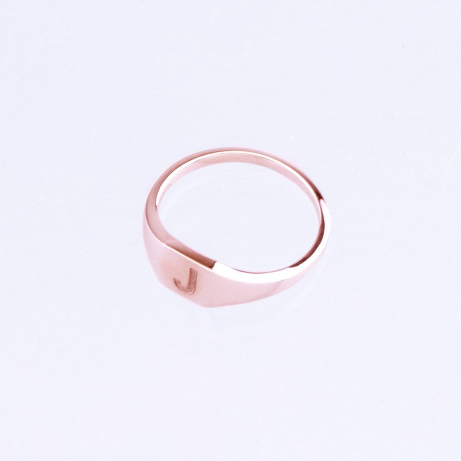 Signet Ring in 9kt rose gold 