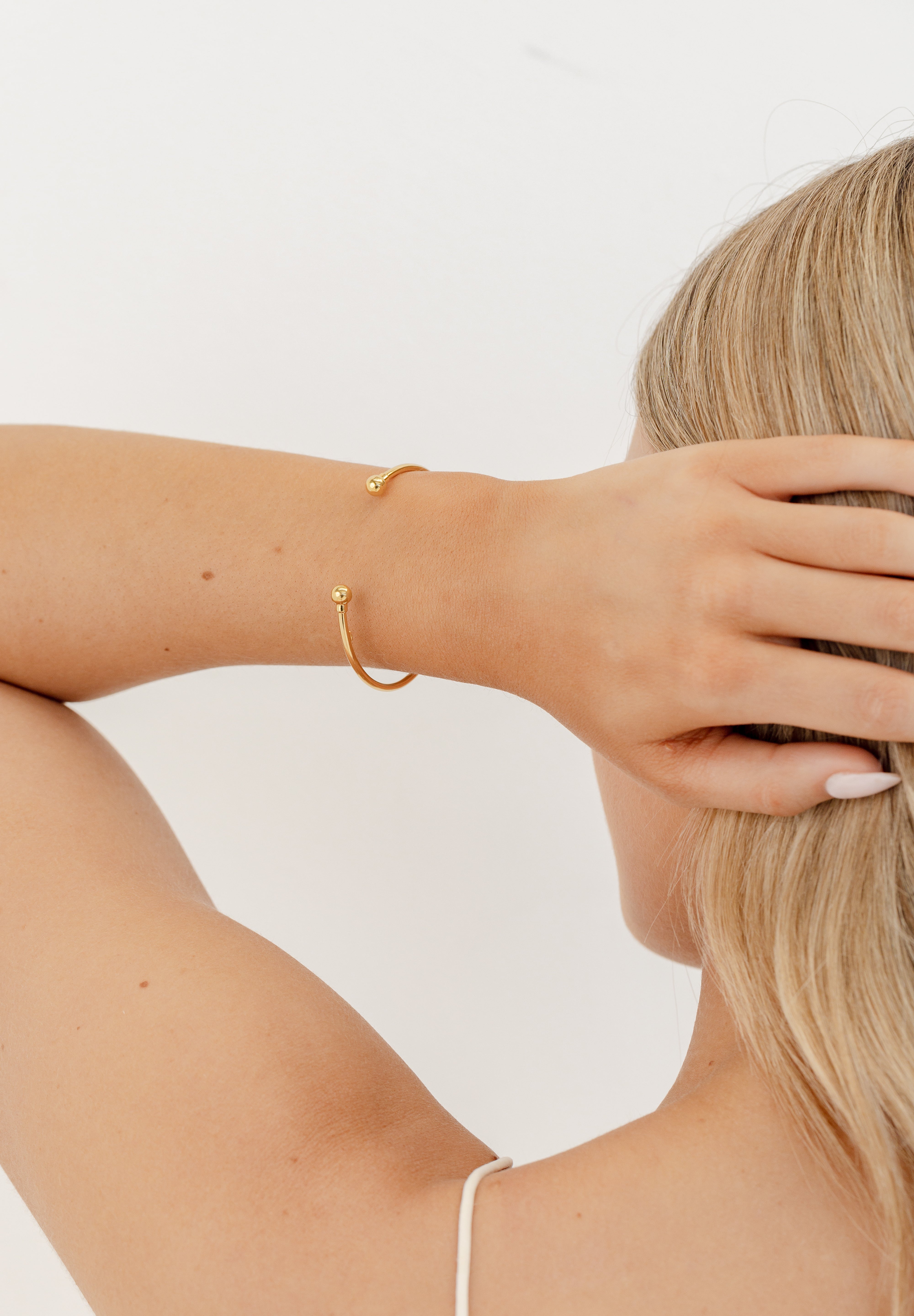 Torque Bangle Gold plated with balls