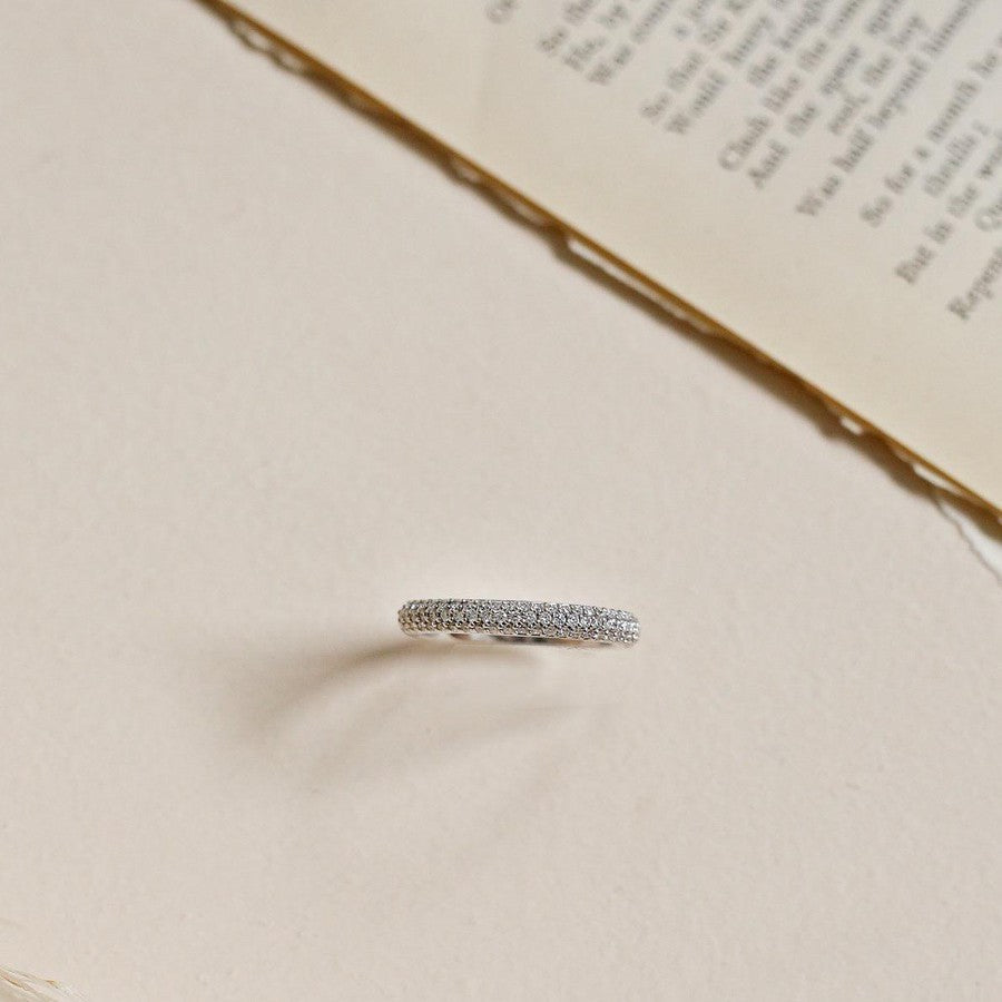 White gold diamond wedding ring with pave set diamonds 2