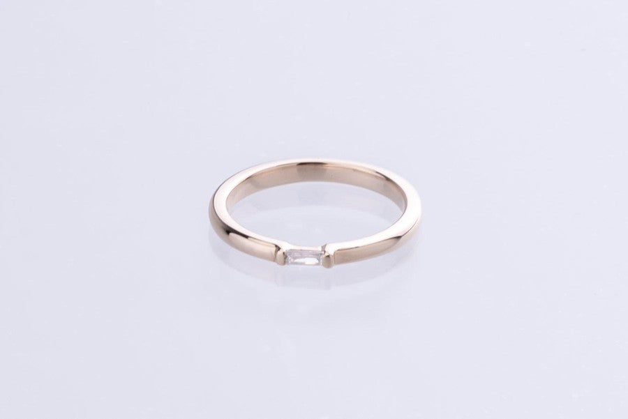 baguette cut diamond ring 9kt Yellow gold 