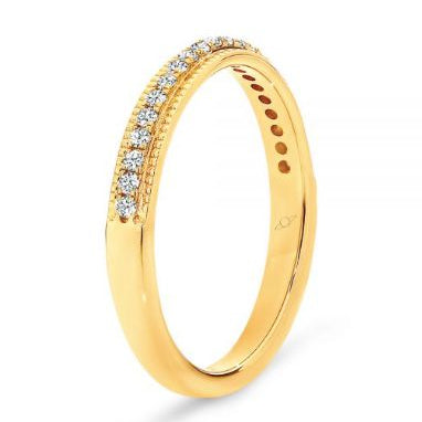 yellow gold diamond wedding ring with millgrain edge vintage style