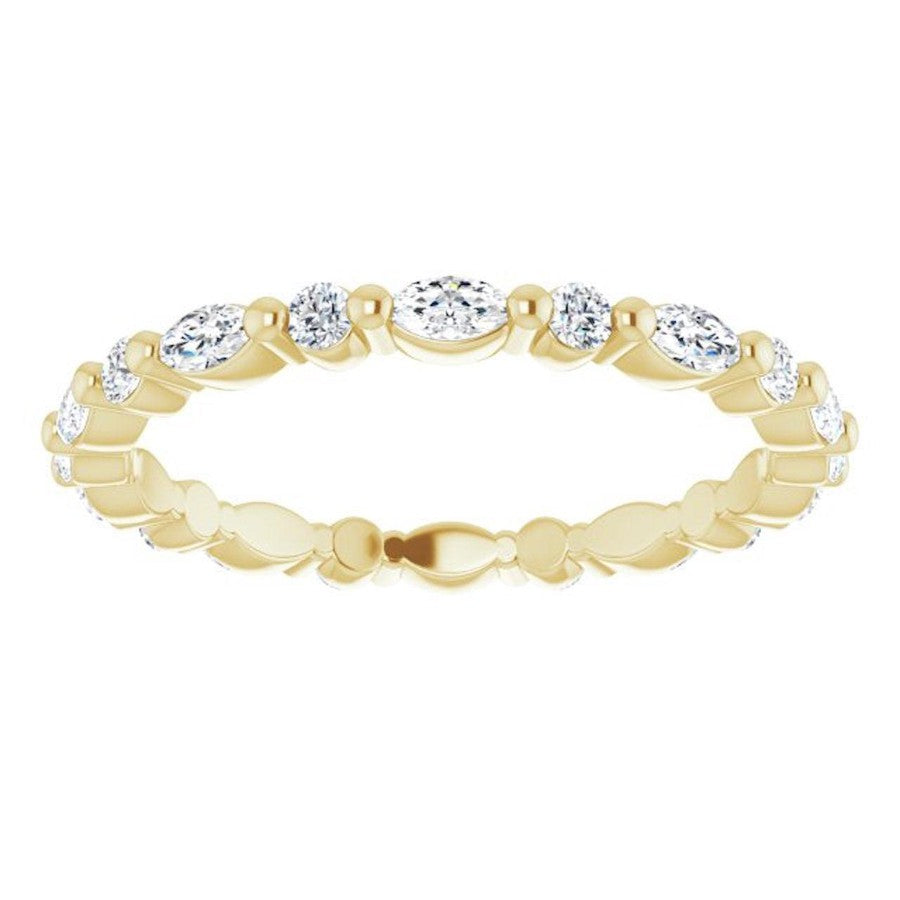 Yellow gold diamond ring with marquise diamonds and round diamonds