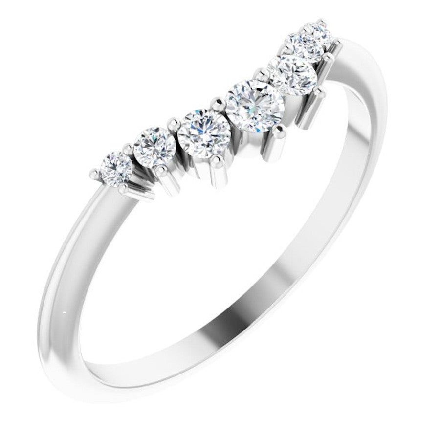 white gold graduated crown ring with round diamonds