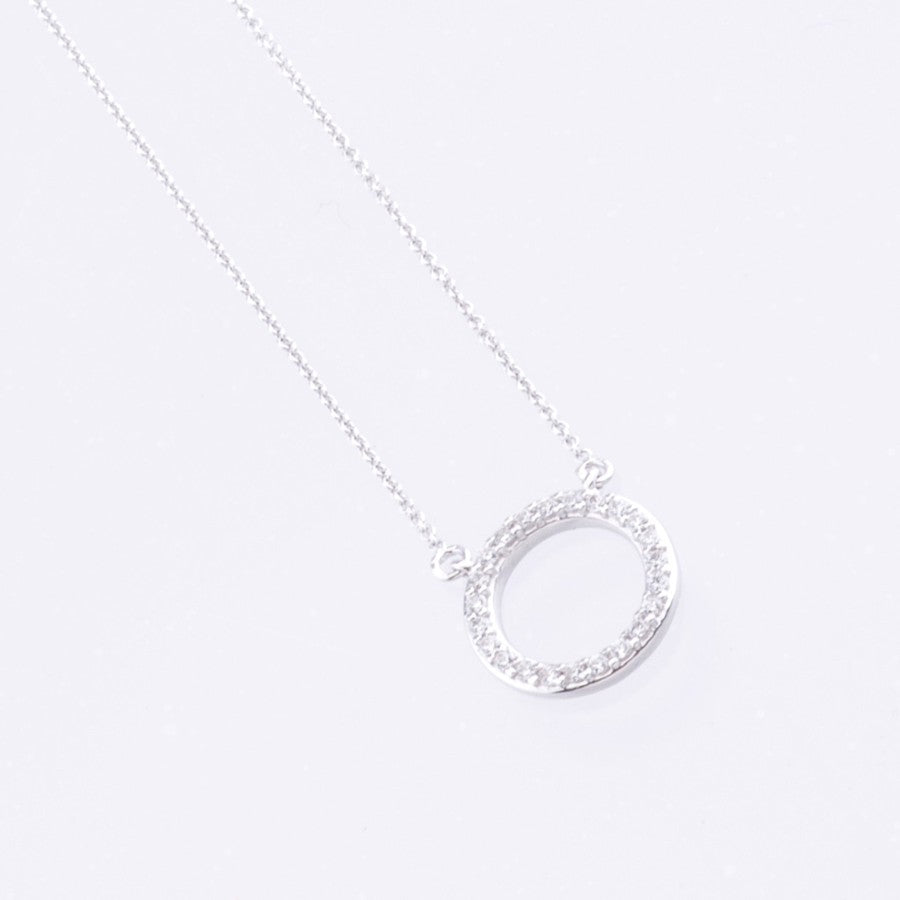 silver halo pendant with diamond halo