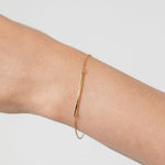 Engravable gold bar bracelet
