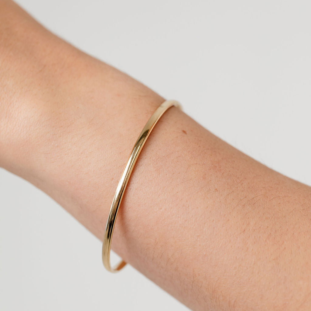 Gold Oval Bangle