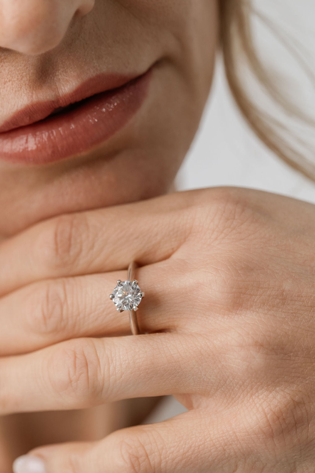 knife edge solitaire engagement ring
