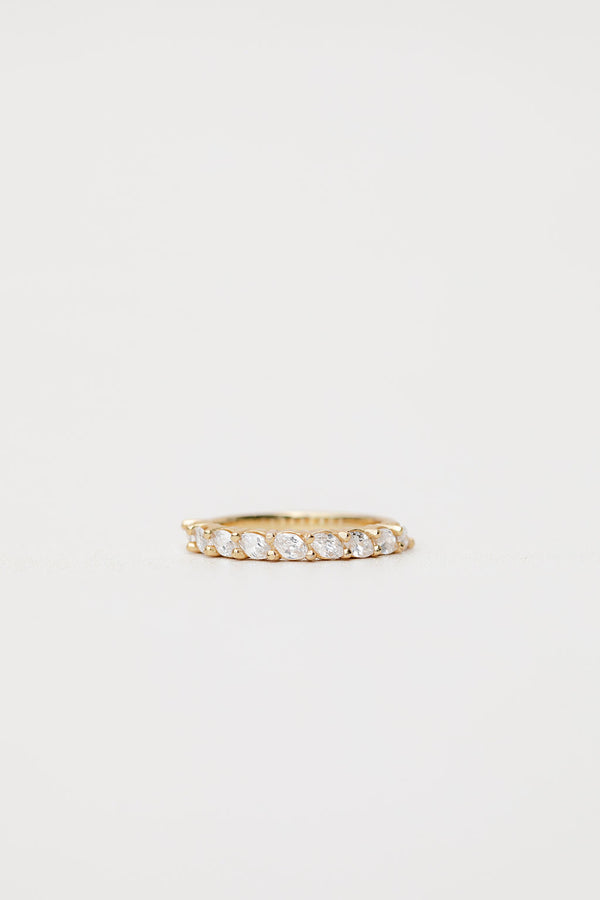 marquise cut diamond wedding ring