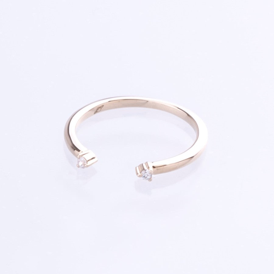 Sparkly cuff ring
