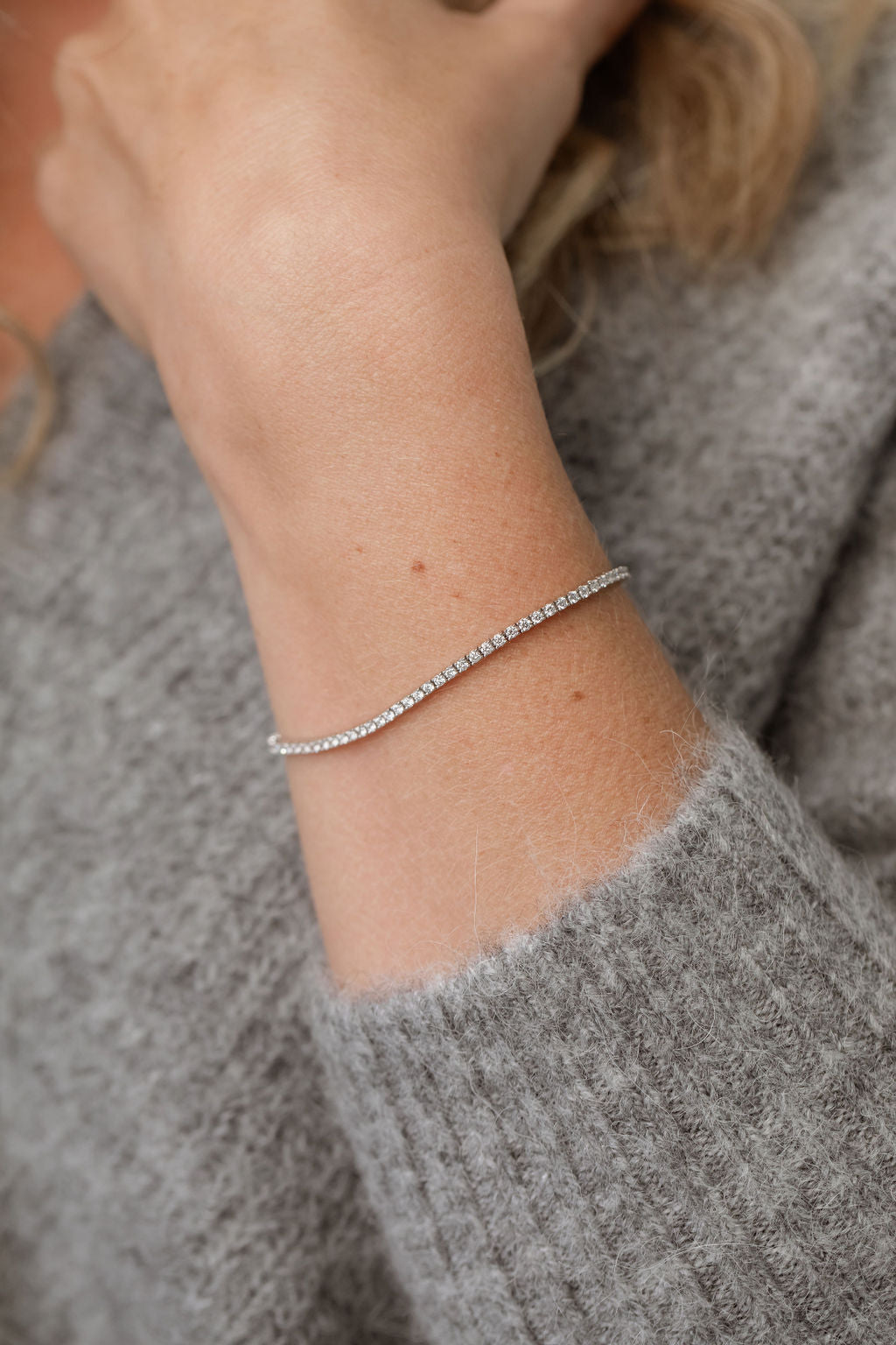 tennis bracelet white gold 