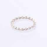 Twist ring white gold 